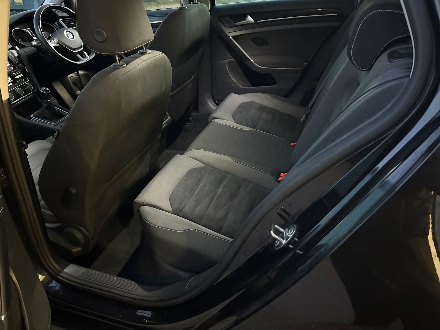 Used Volkswagen Golf 2014 for sale - 77125867: Photo 14