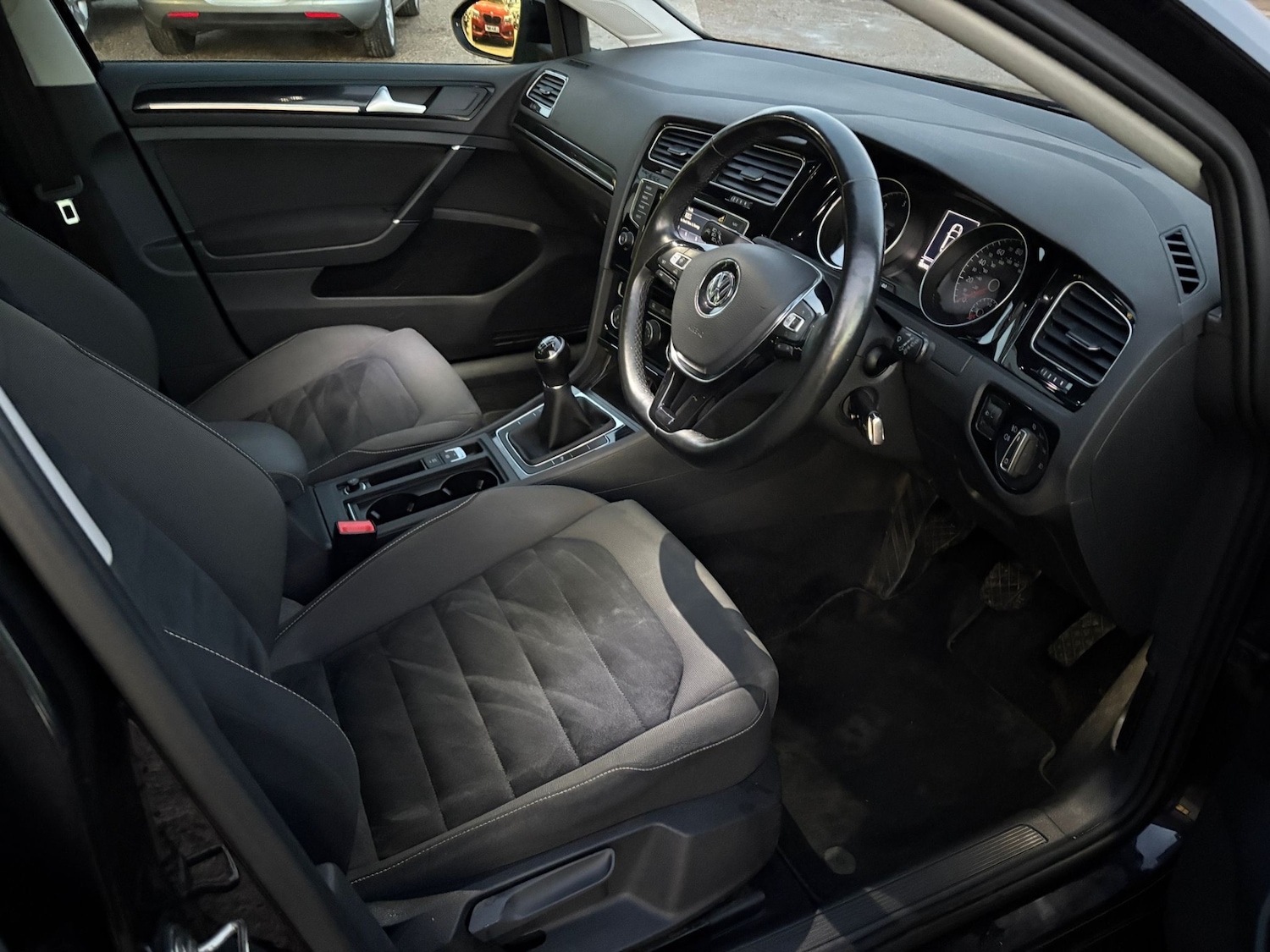 Used Volkswagen Golf 2014 for sale - 77125867: Photo 16