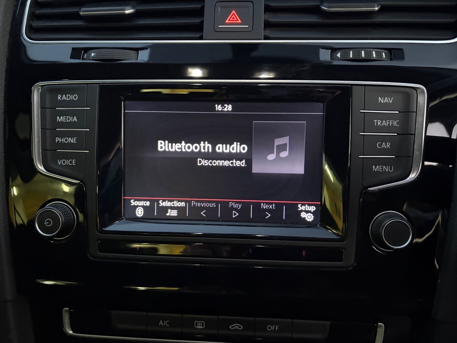 Used Volkswagen Golf 2014 for sale - 77125867: Photo 9