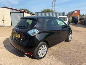 Used Renault Zoe 2016 for sale - 79320763: Photo