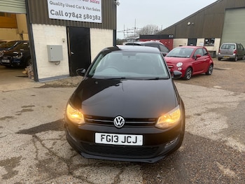 Used Volkswagen Polo 2013 for sale - 77137911: Photo