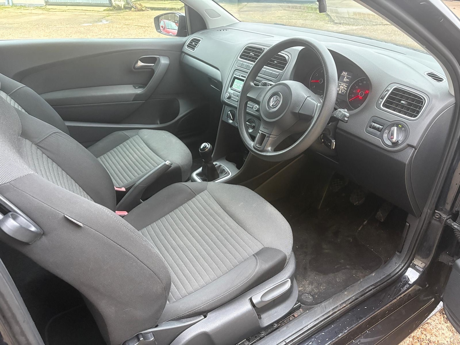 Used Volkswagen Polo 2013 for sale - 77137911: Photo 8