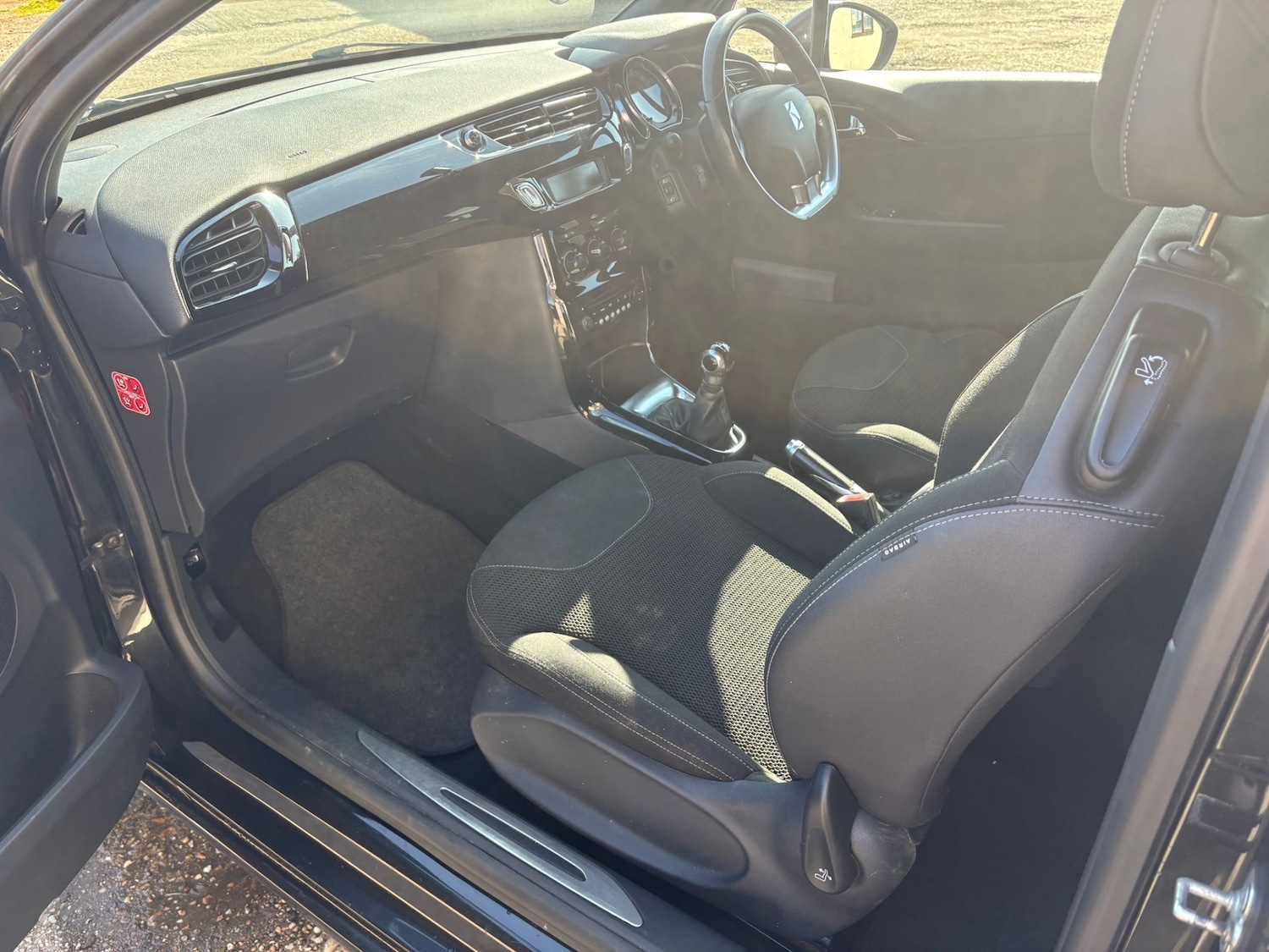 Used Citroen DS3 2012 for sale - 77779587: Photo 11