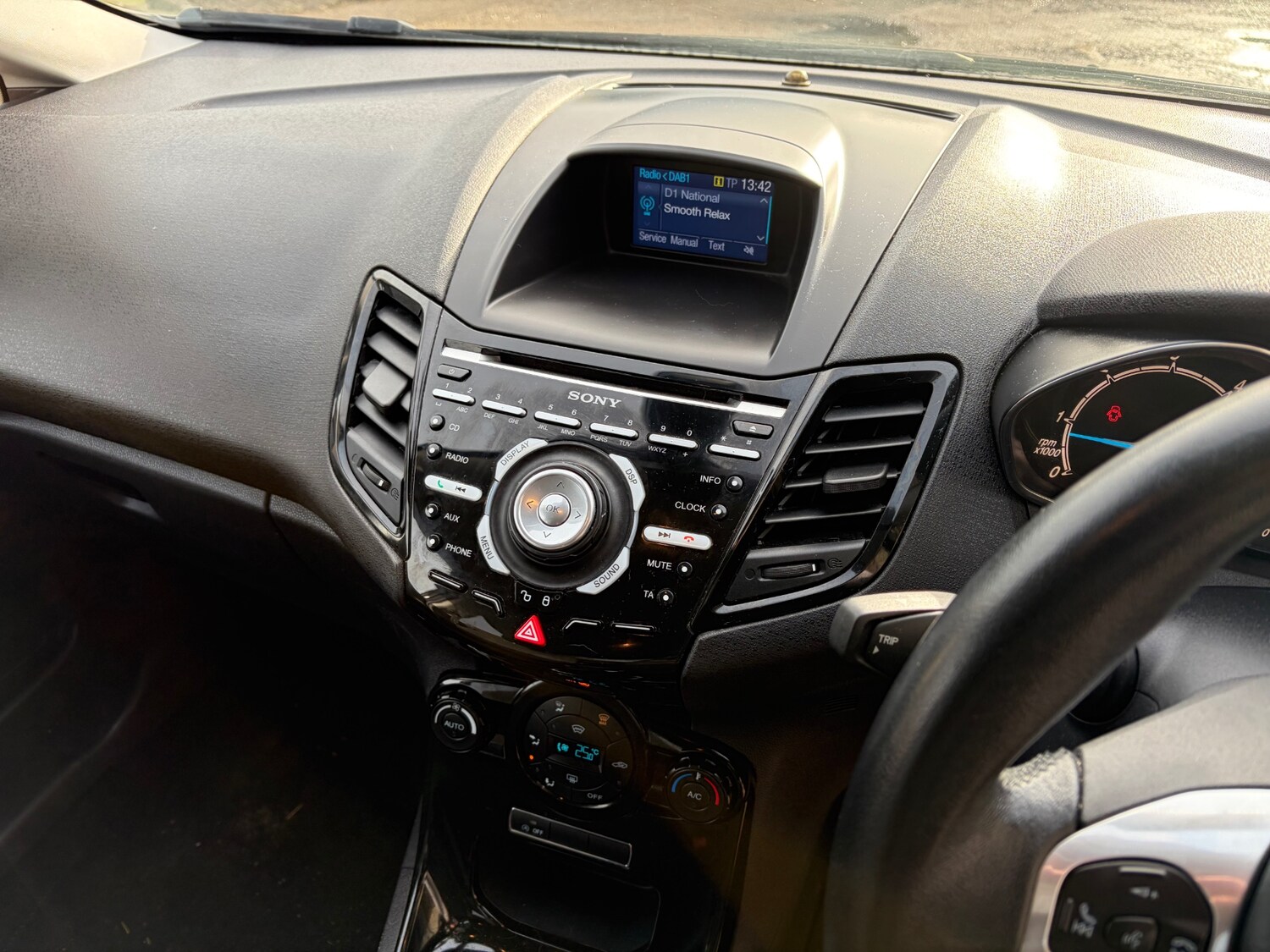 Used Ford Fiesta 2015 for sale - 77357671: Photo 13