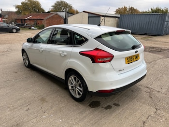 Used Ford Focus 2016 for sale - 76651111: Photo