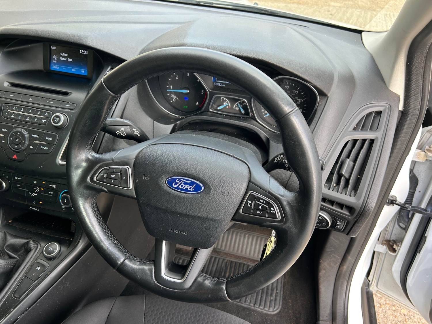Used Ford Focus 2016 for sale - 76651111: Photo 5