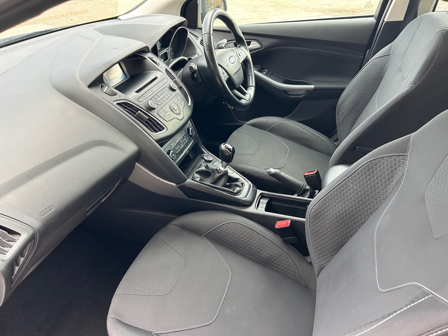 Used Ford Focus 2016 for sale - 76651111: Photo 9