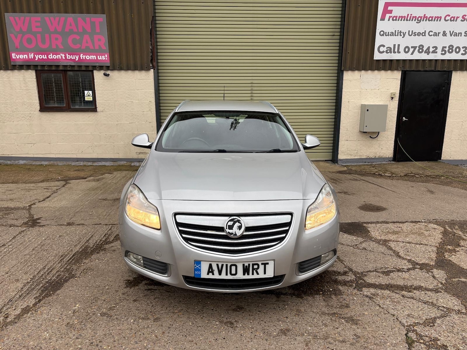 Used Vauxhall Insignia 2010 for sale - 77620308: Photo 3