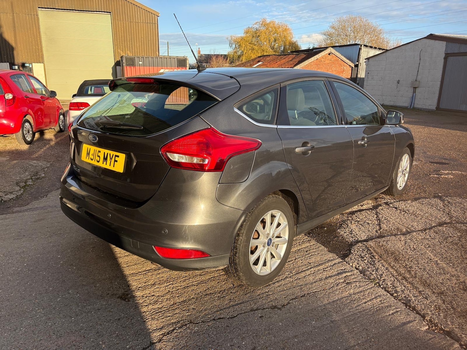 Used Ford Focus 2015 for sale - 76799441: Photo 6