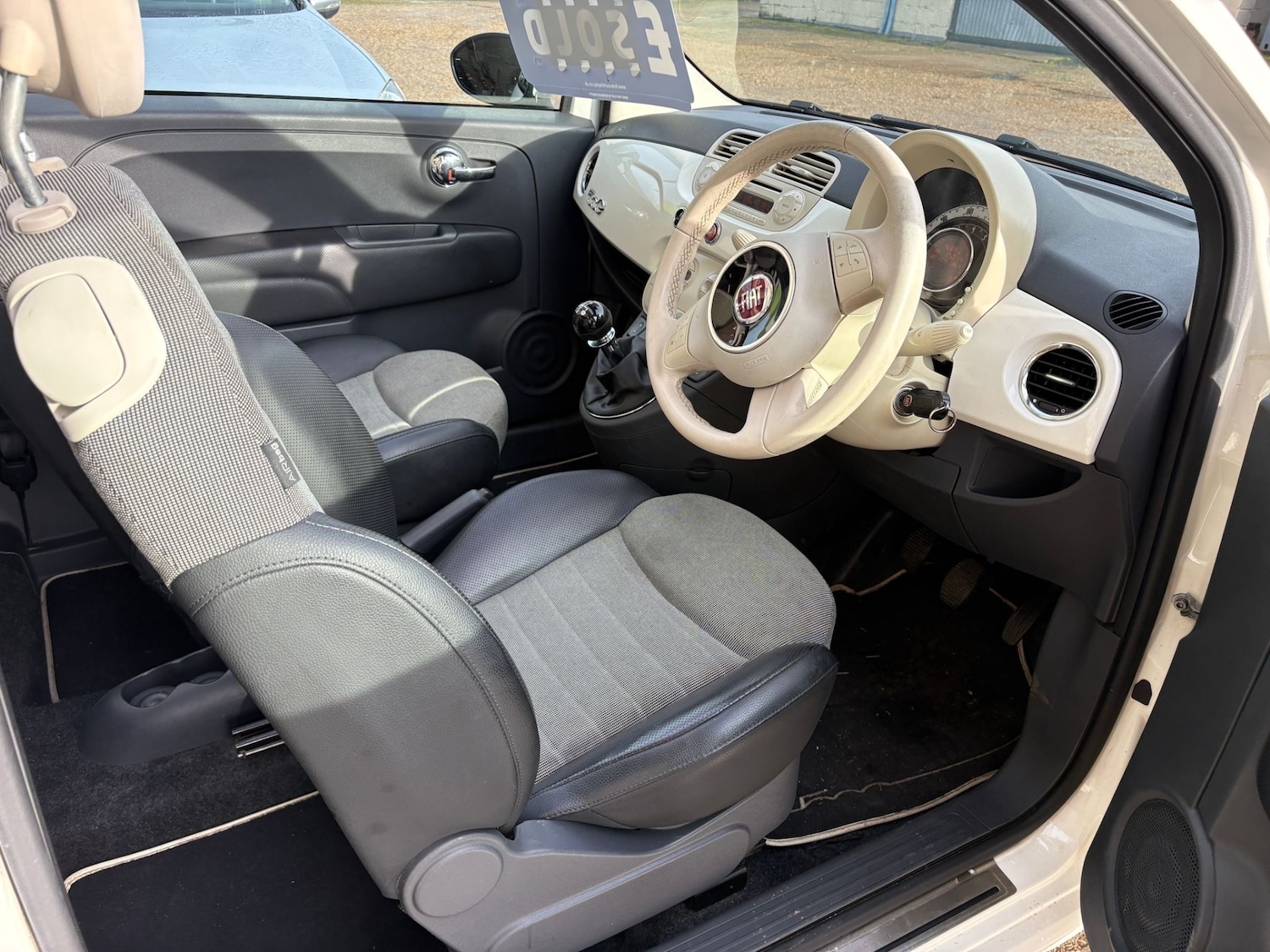 Used Fiat 500 2011 for sale - 76652750: Photo 12