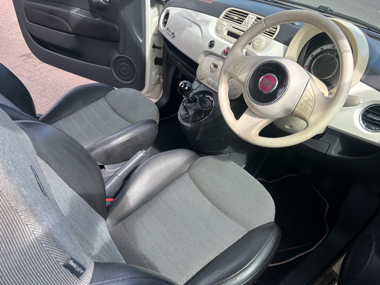 Used Fiat 500 2011 for sale - 76652750: Photo 9