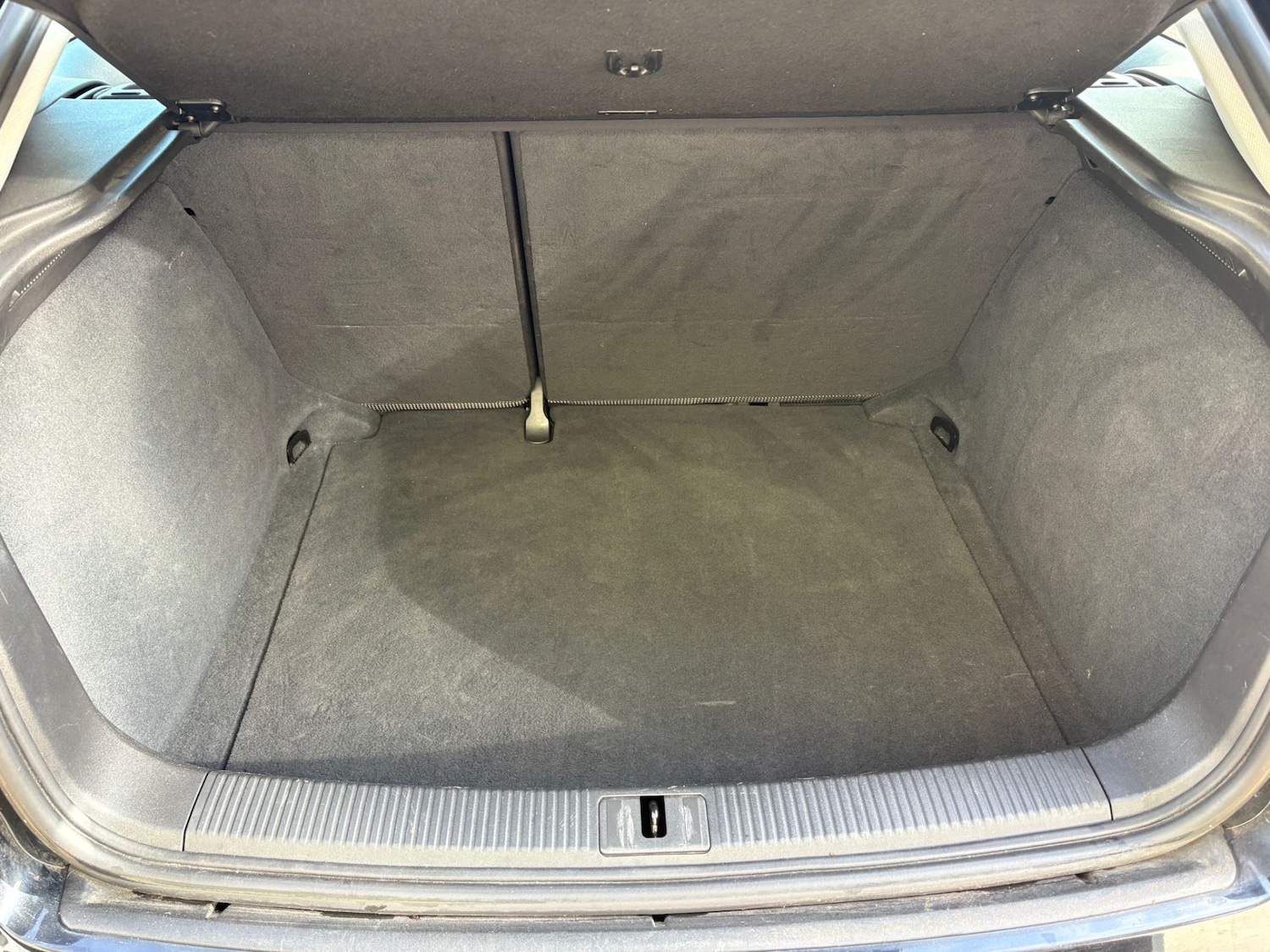 Used Audi A3 2011 for sale - 77837220: Photo 8