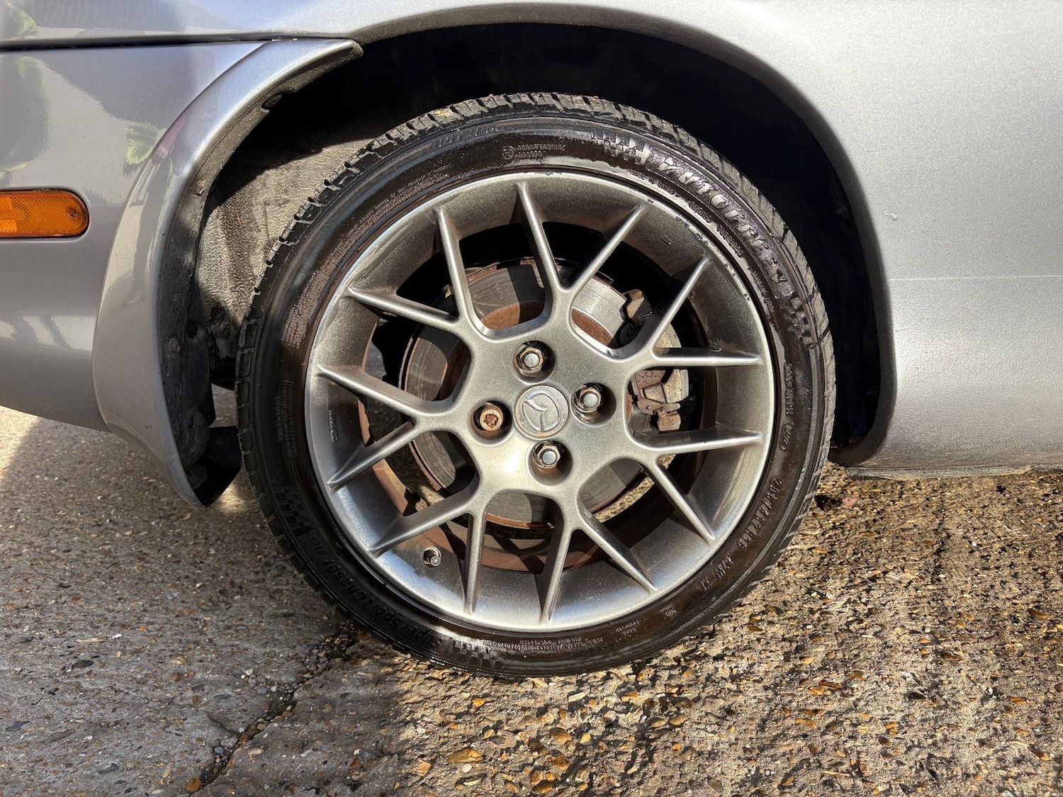 Used Mazda MX-5 2004 for sale - 76903800: Photo 10