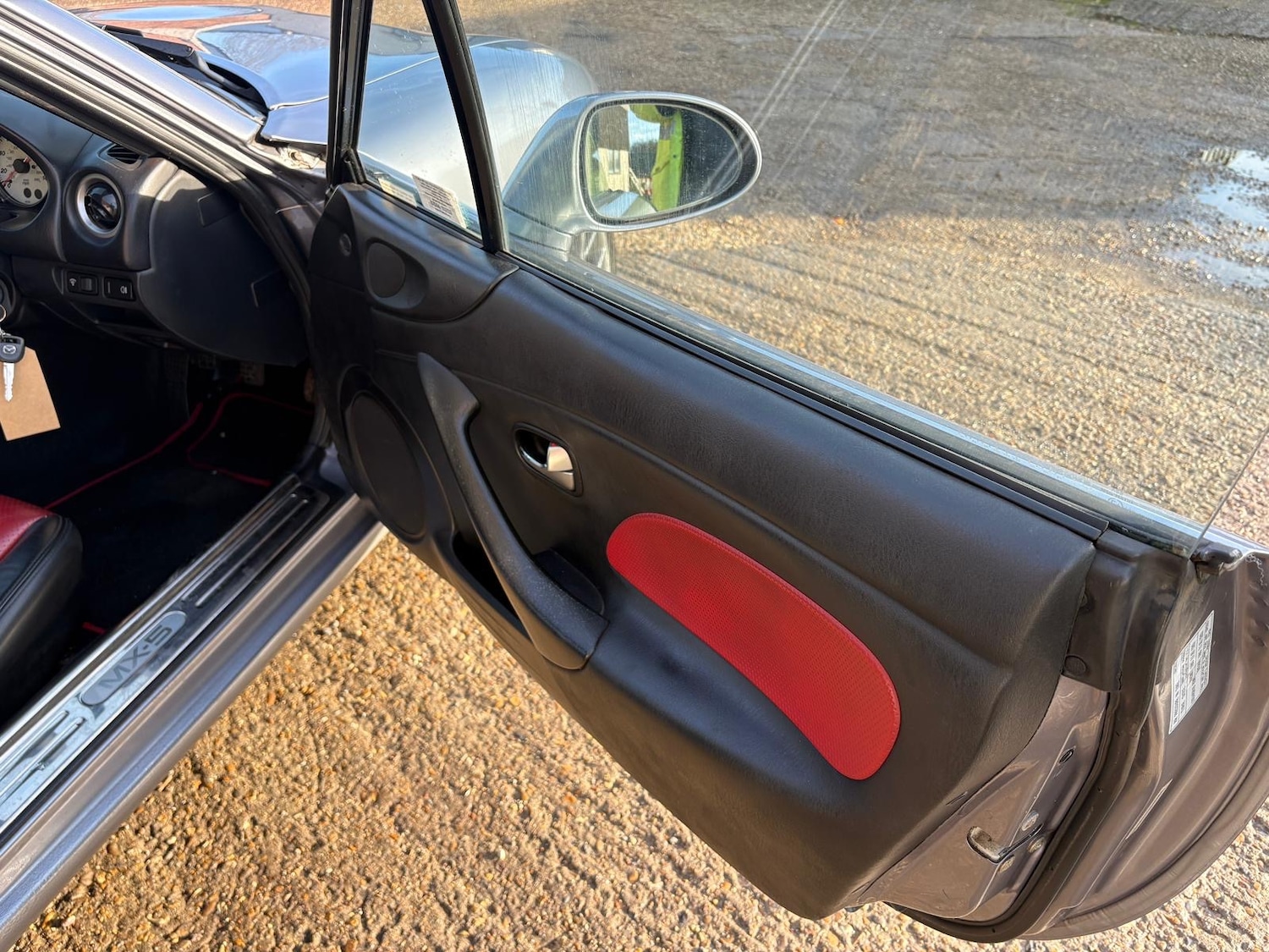 Used Mazda MX-5 2004 for sale - 76903800: Photo 12