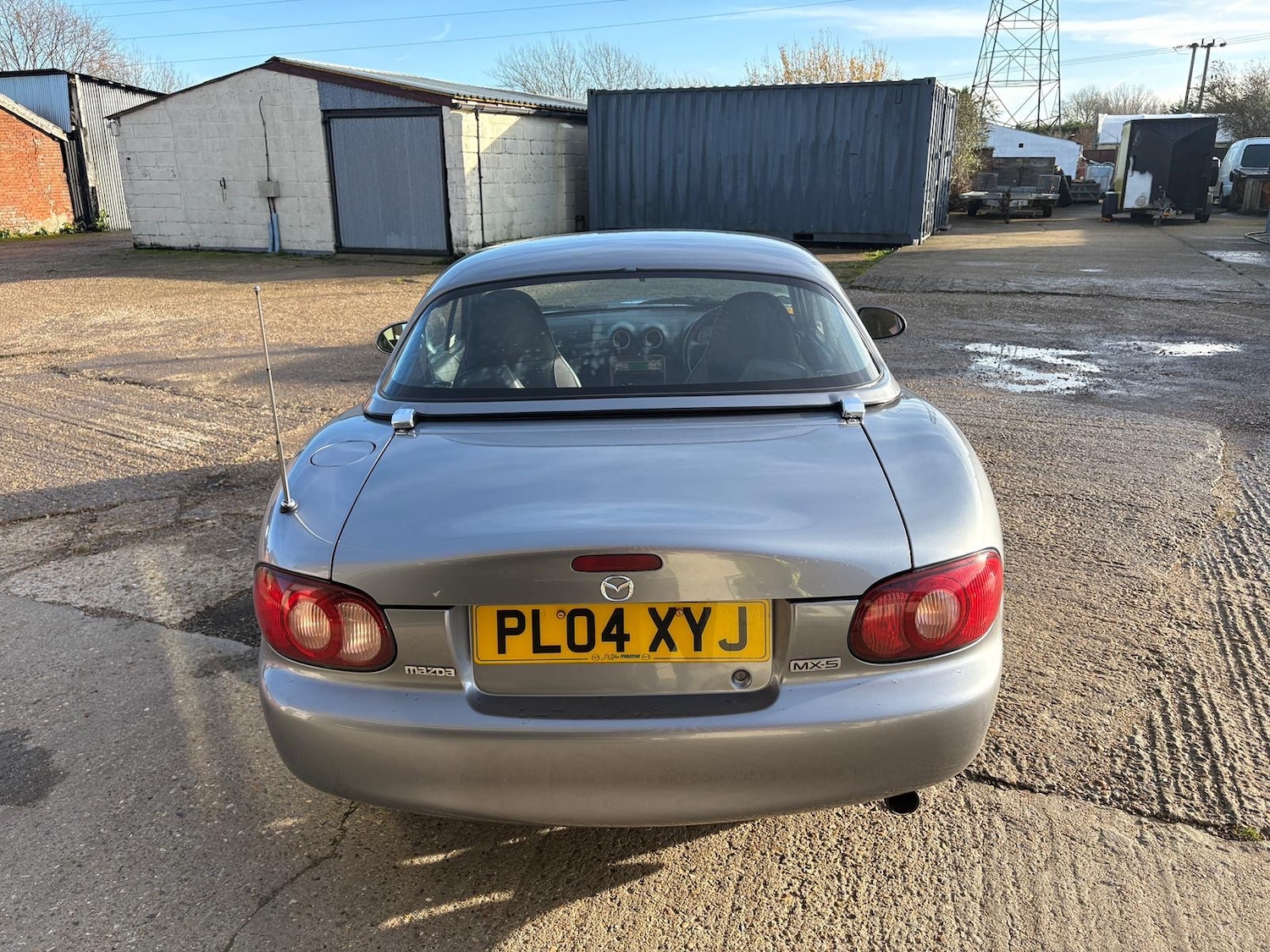 Used Mazda MX-5 2004 for sale - 76903800: Photo 8