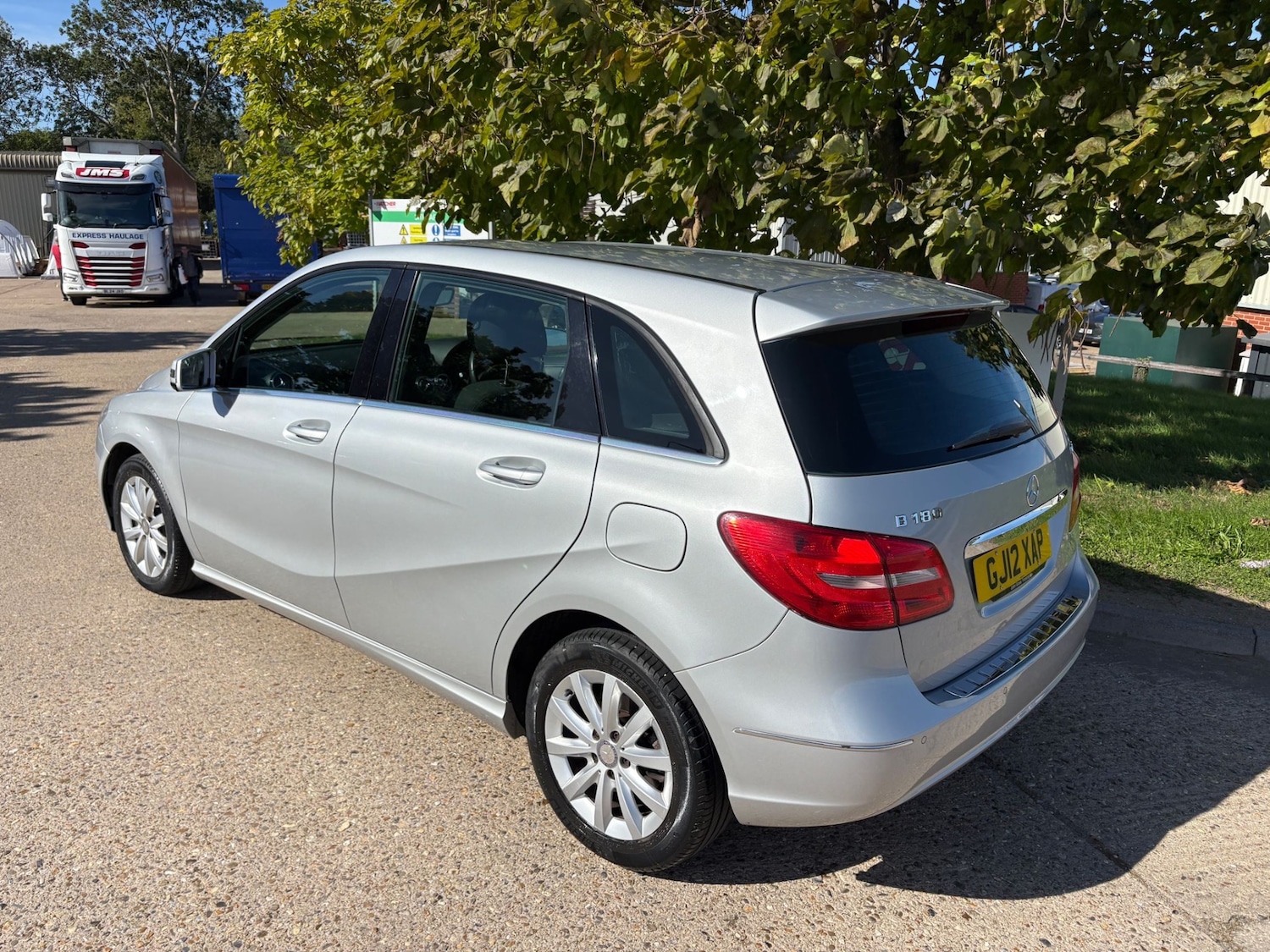 Used Mercedes-Benz B Class 2012 for sale - 76652294: Photo 12