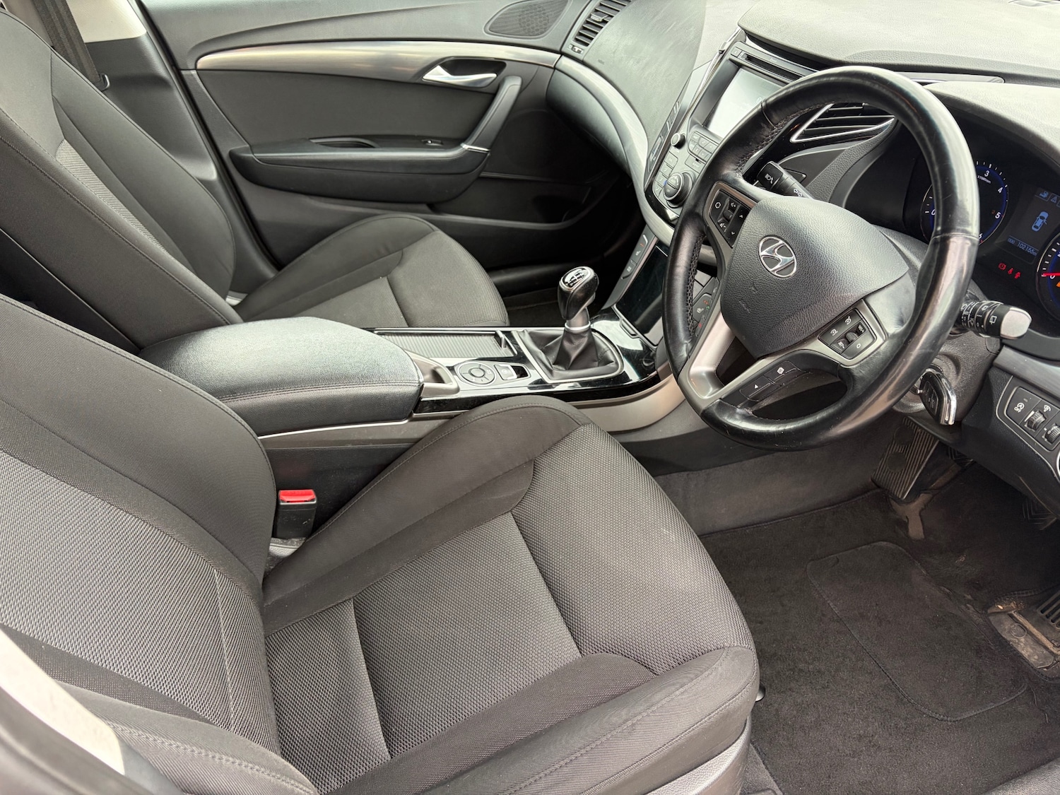 Used Hyundai i40 2015 for sale - 78092645: Photo 18