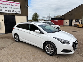 Used Hyundai i40 2015 for sale - 78092645: Photo