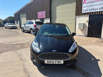 Used Ford Fiesta 2015 for sale - 79644600: Photo