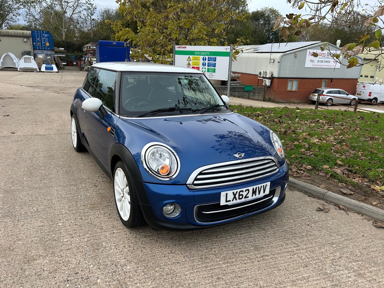 Used MINI Hatch 2012 for sale - 76651170: Photo 2
