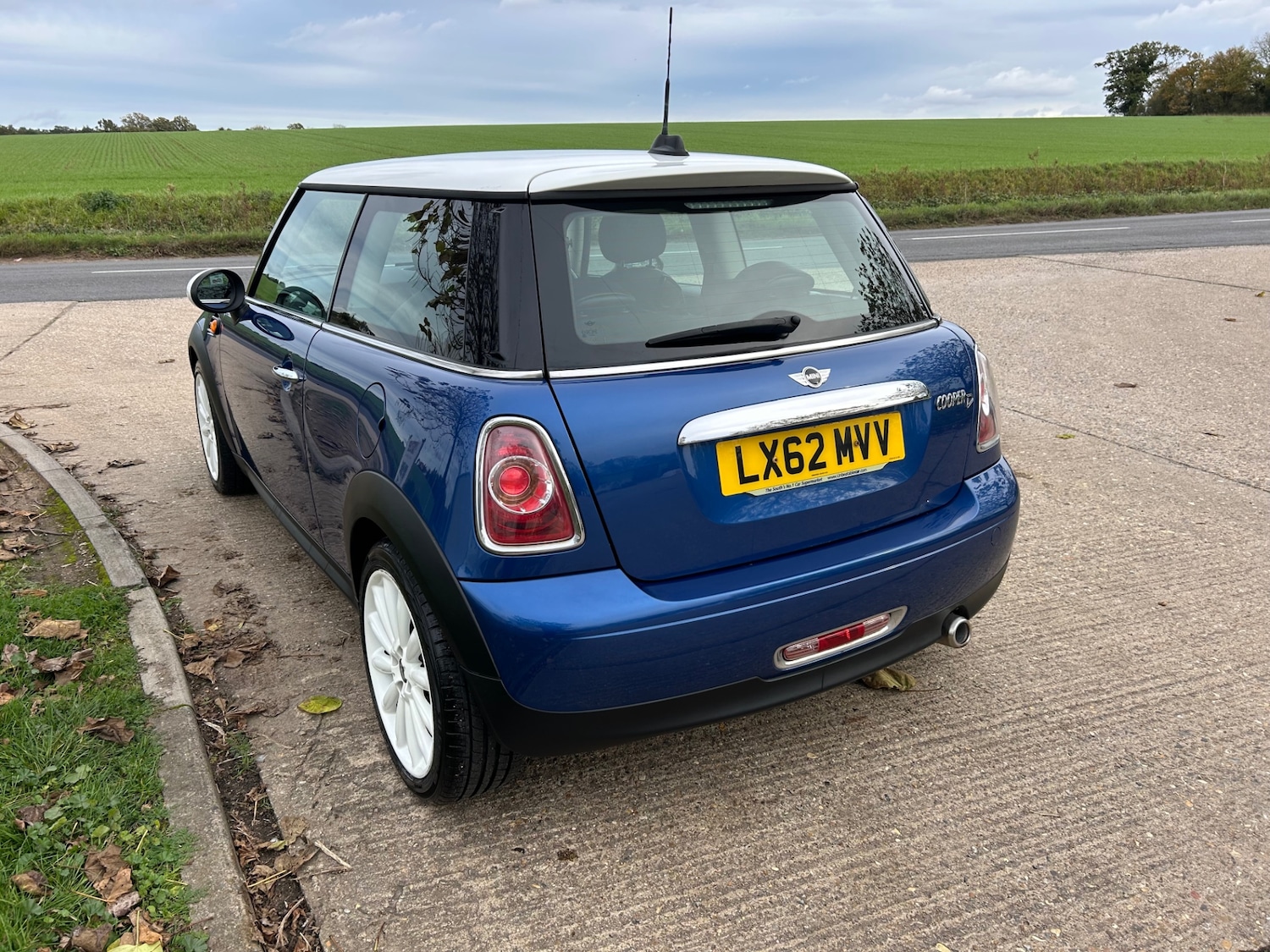 Used MINI Hatch 2012 for sale - 76651170: Photo 3