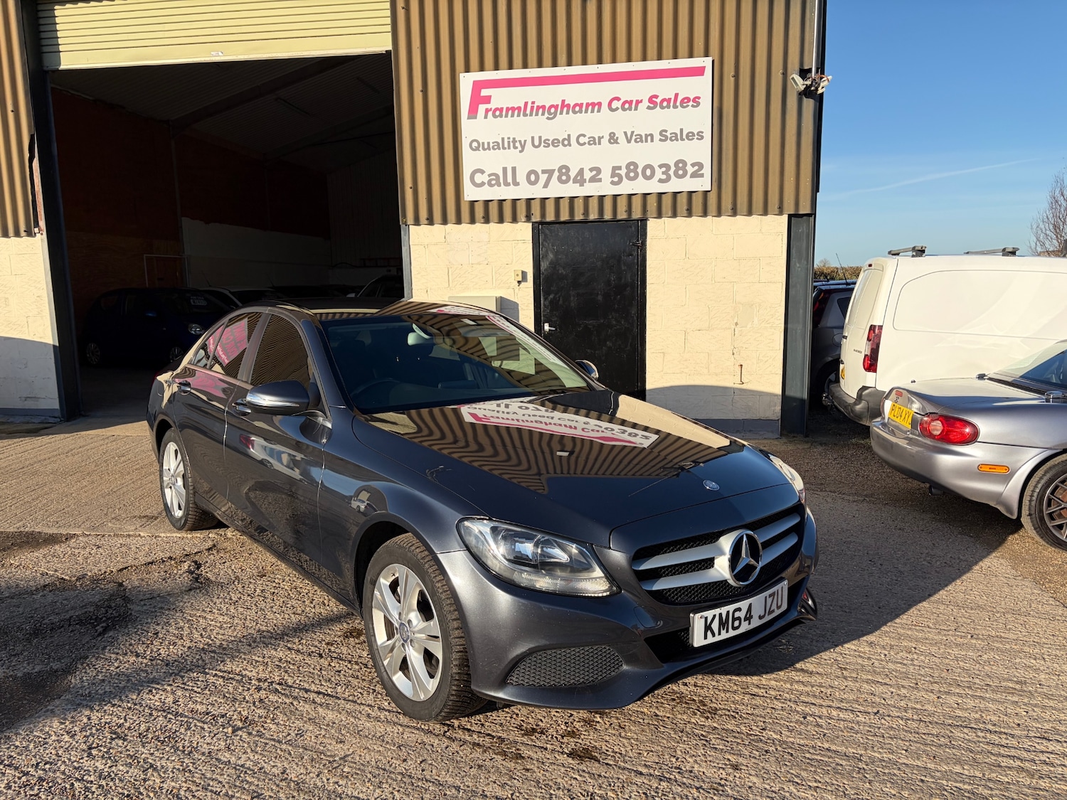 Used Mercedes-Benz C Class 2015 for sale - 76932191: Photo 1