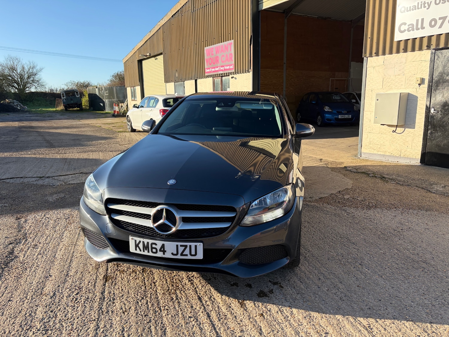 Used Mercedes-Benz C Class 2015 for sale - 76932191: Photo 2