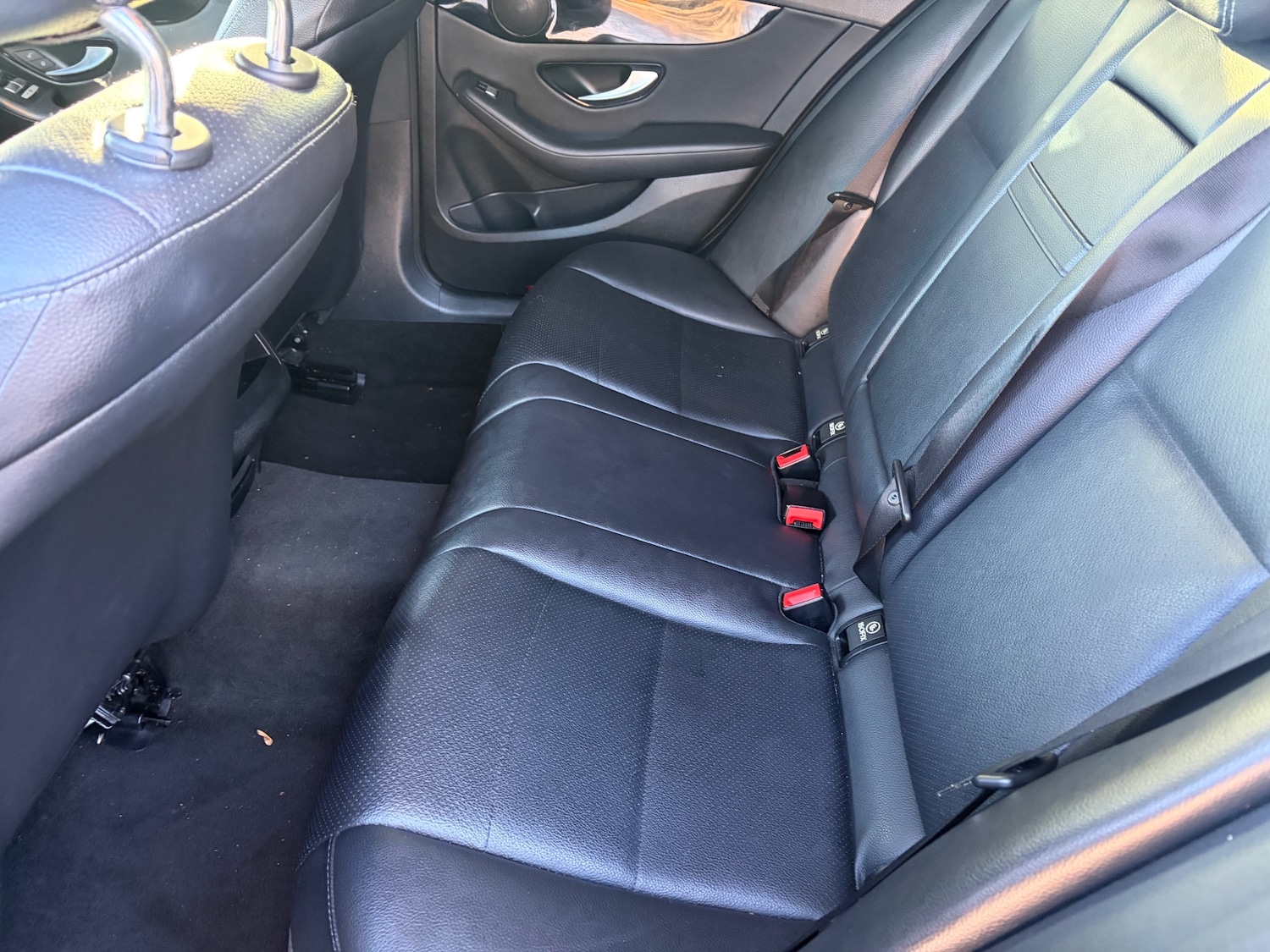 Used Mercedes-Benz C Class 2015 for sale - 76932191: Photo 5