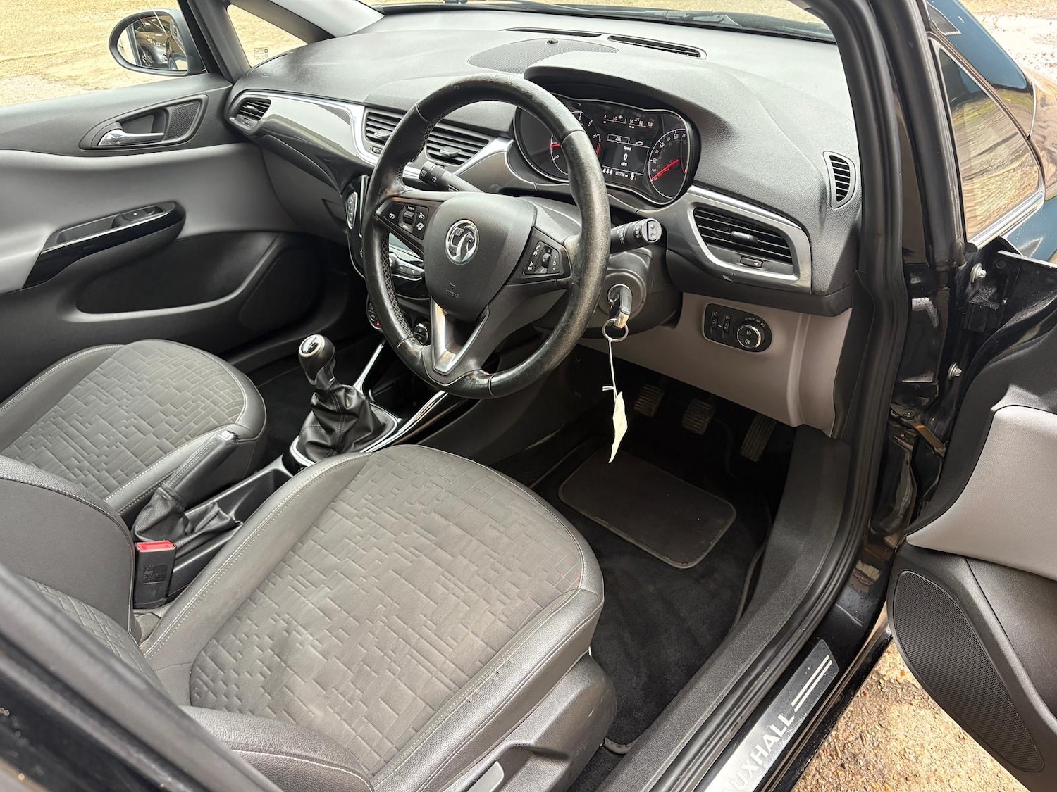 Used Vauxhall Corsa 2017 for sale - 77493136: Photo 11