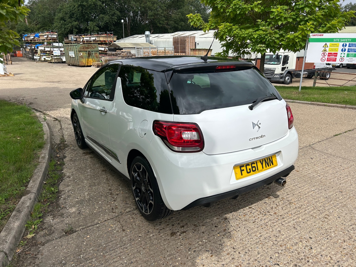 Used Citroen DS3 2011 for sale - 76652734: Photo 5