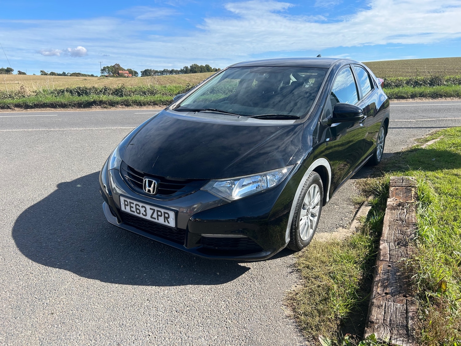 Used Honda Civic 2013 for sale - 76651179: Photo 2