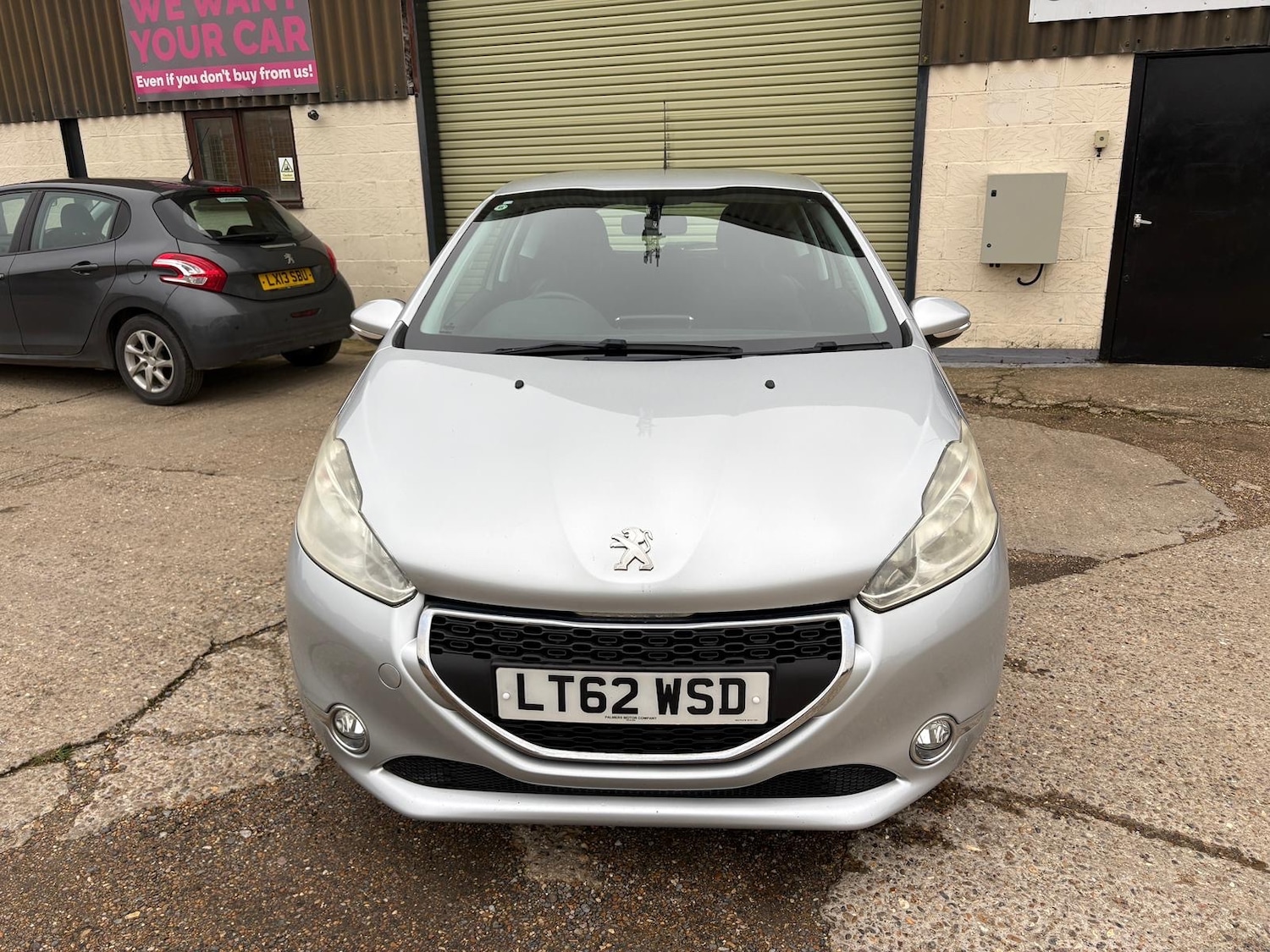 Used Peugeot 208 2012 for sale - 77420719: Photo 4