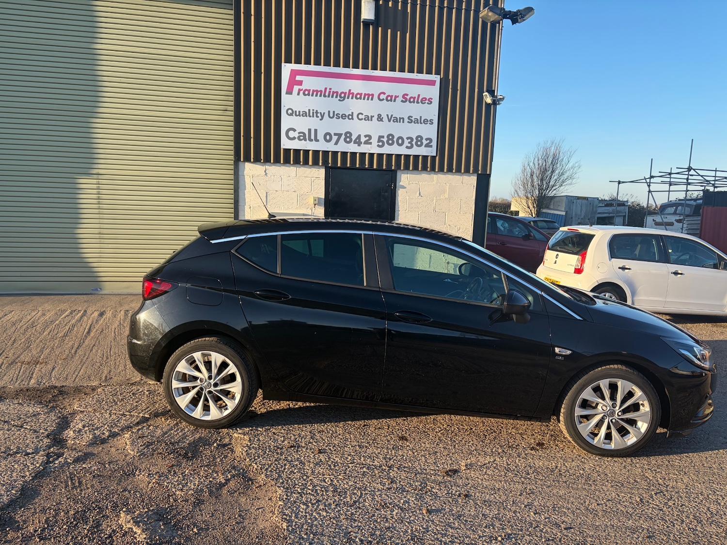 Used Vauxhall Astra 2017 for sale - 77080727: Photo 3