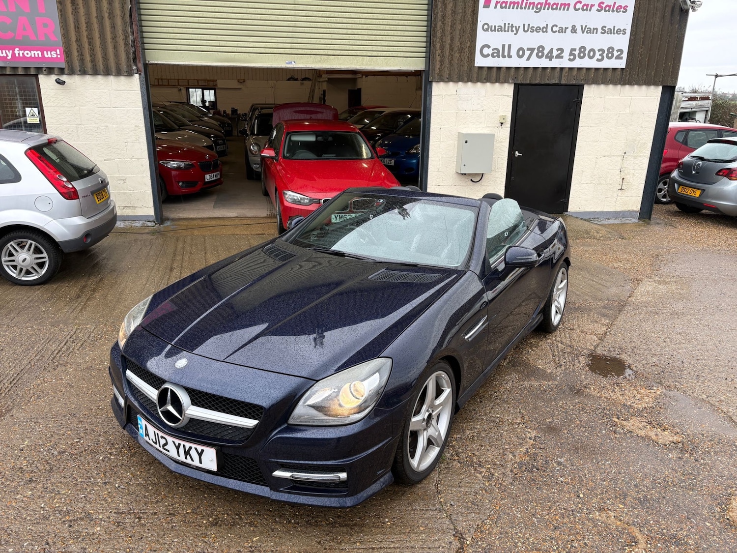 Used Mercedes-Benz SLK 2012 for sale - 77289379: Photo 10