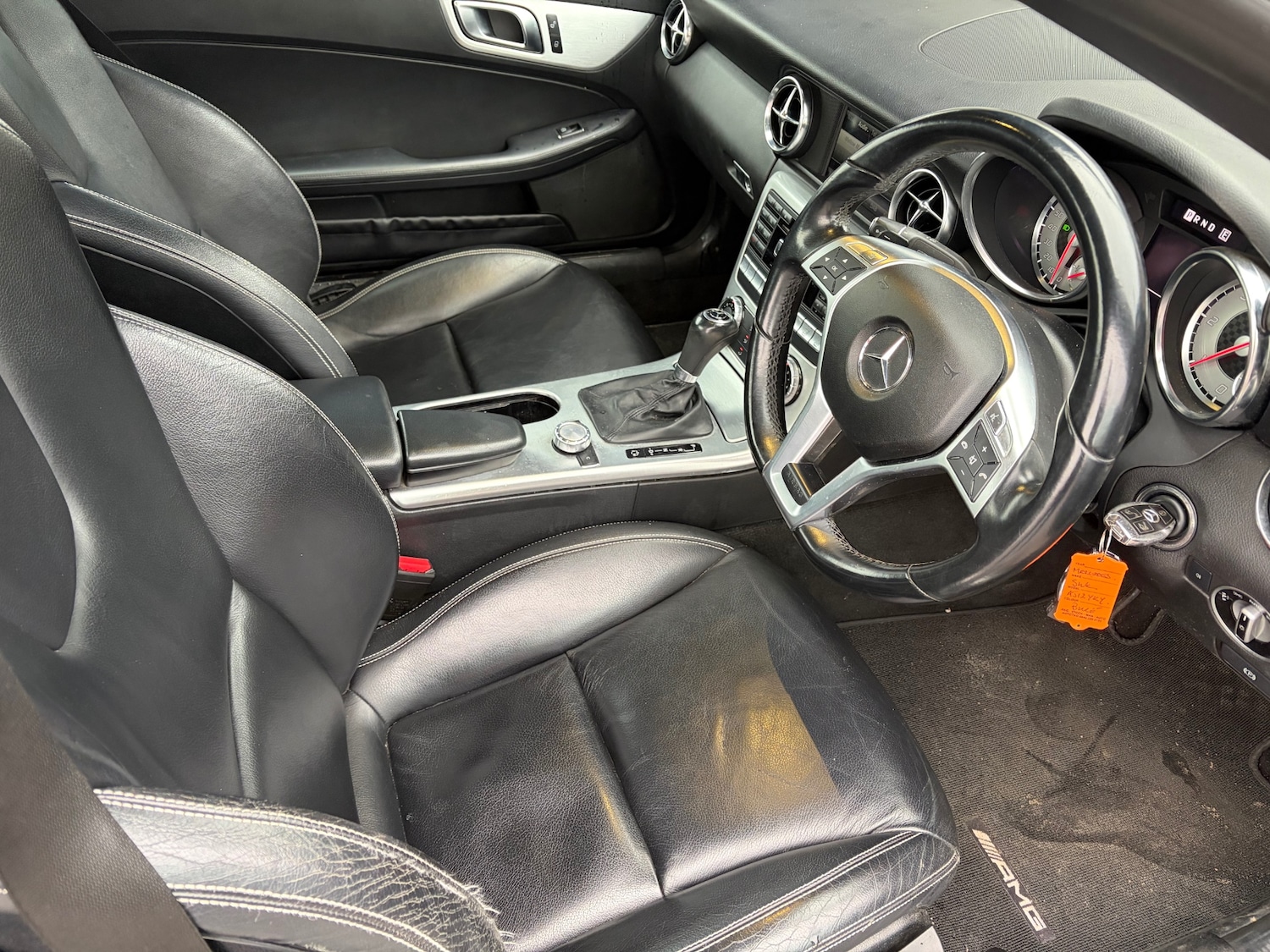 Used Mercedes-Benz SLK 2012 for sale - 77289379: Photo 18