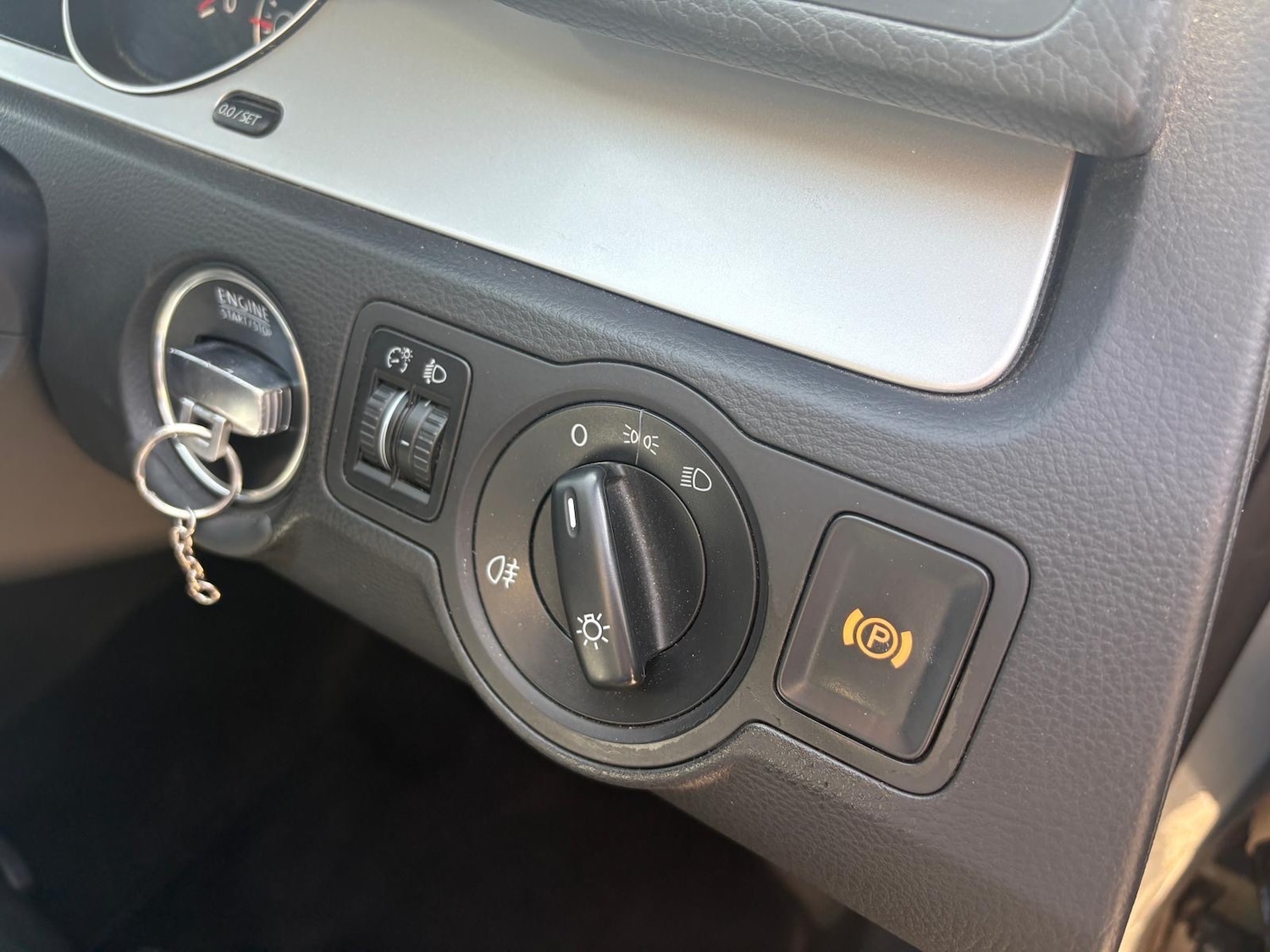 Used Volkswagen Passat 2010 for sale - 78202541: Photo 15