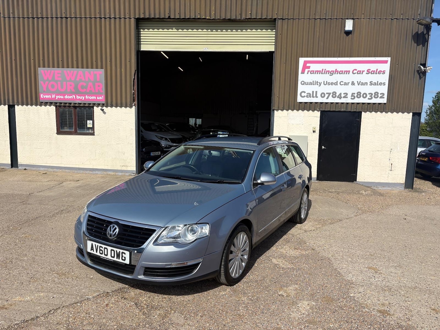 Used Volkswagen Passat 2010 for sale - 78202541: Photo 2