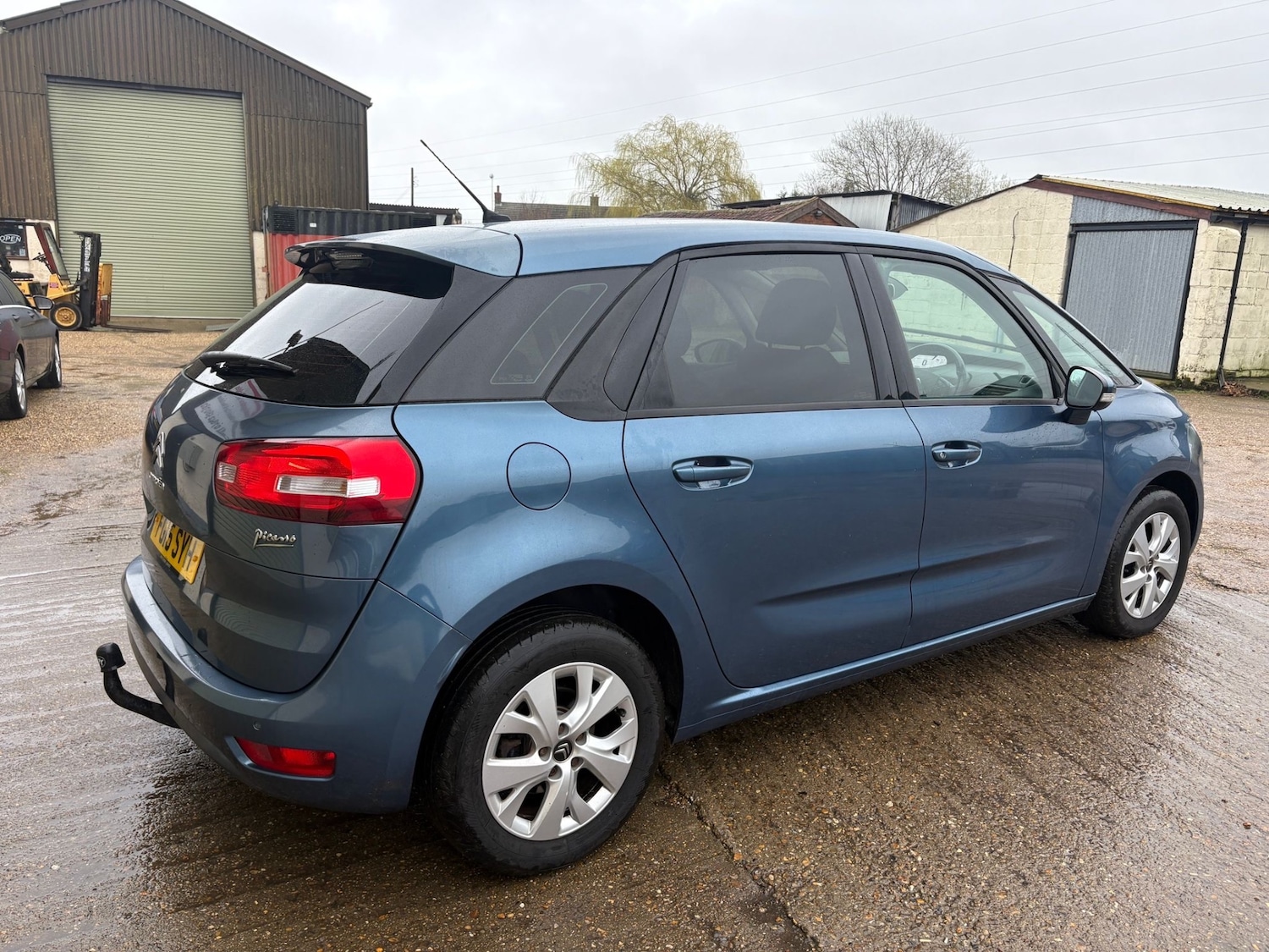 Used Citroen C4 Picasso 2015 for sale - 77693932: Photo 7