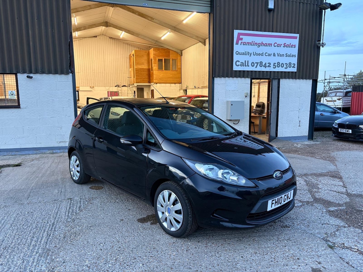 Used Ford Fiesta 2010 for sale - 76651088: Photo 1