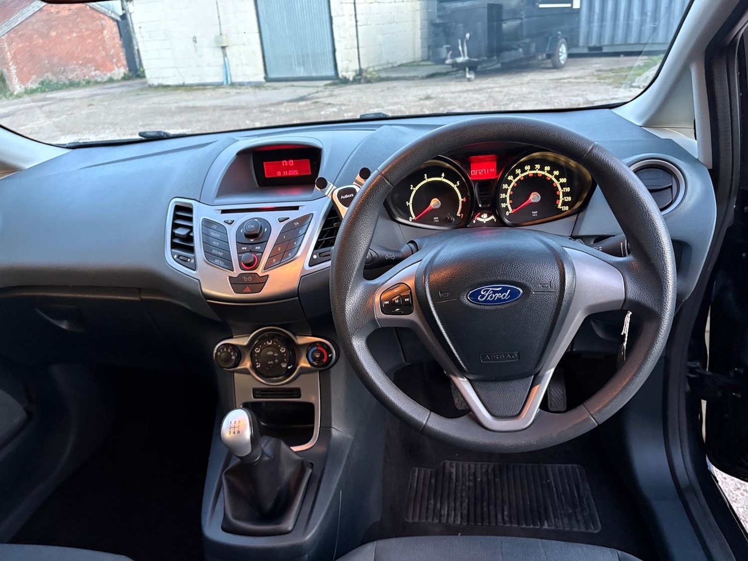 Used Ford Fiesta 2010 for sale - 76651088: Photo 7