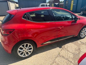 Used Renault Clio 2017 for sale - 78984477: Photo
