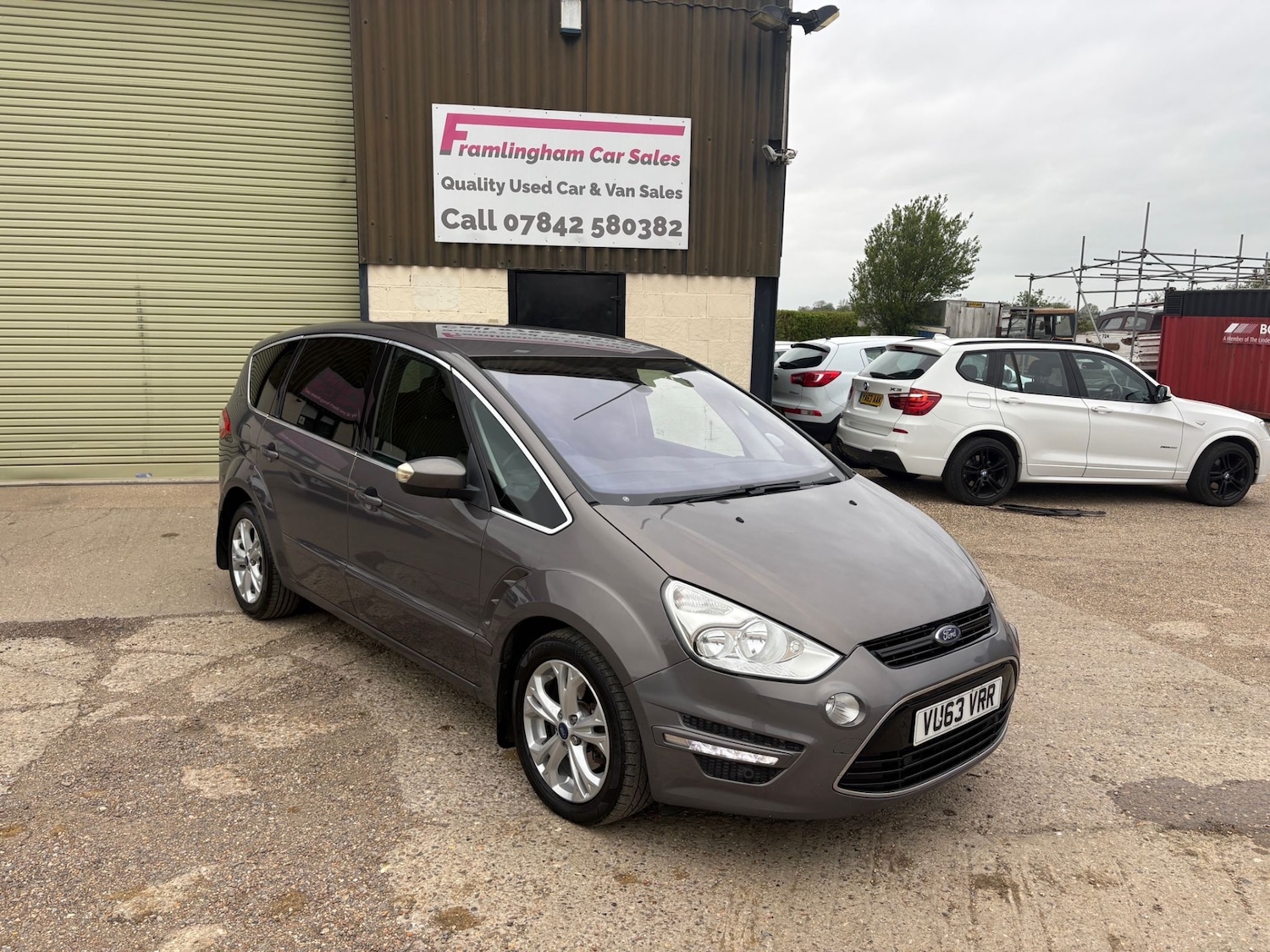 Used Ford S-Max 2013 for sale - 78212230: Photo 2