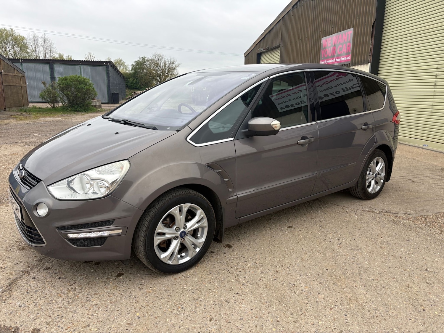 Used Ford S-Max 2013 for sale - 78212230: Photo 3