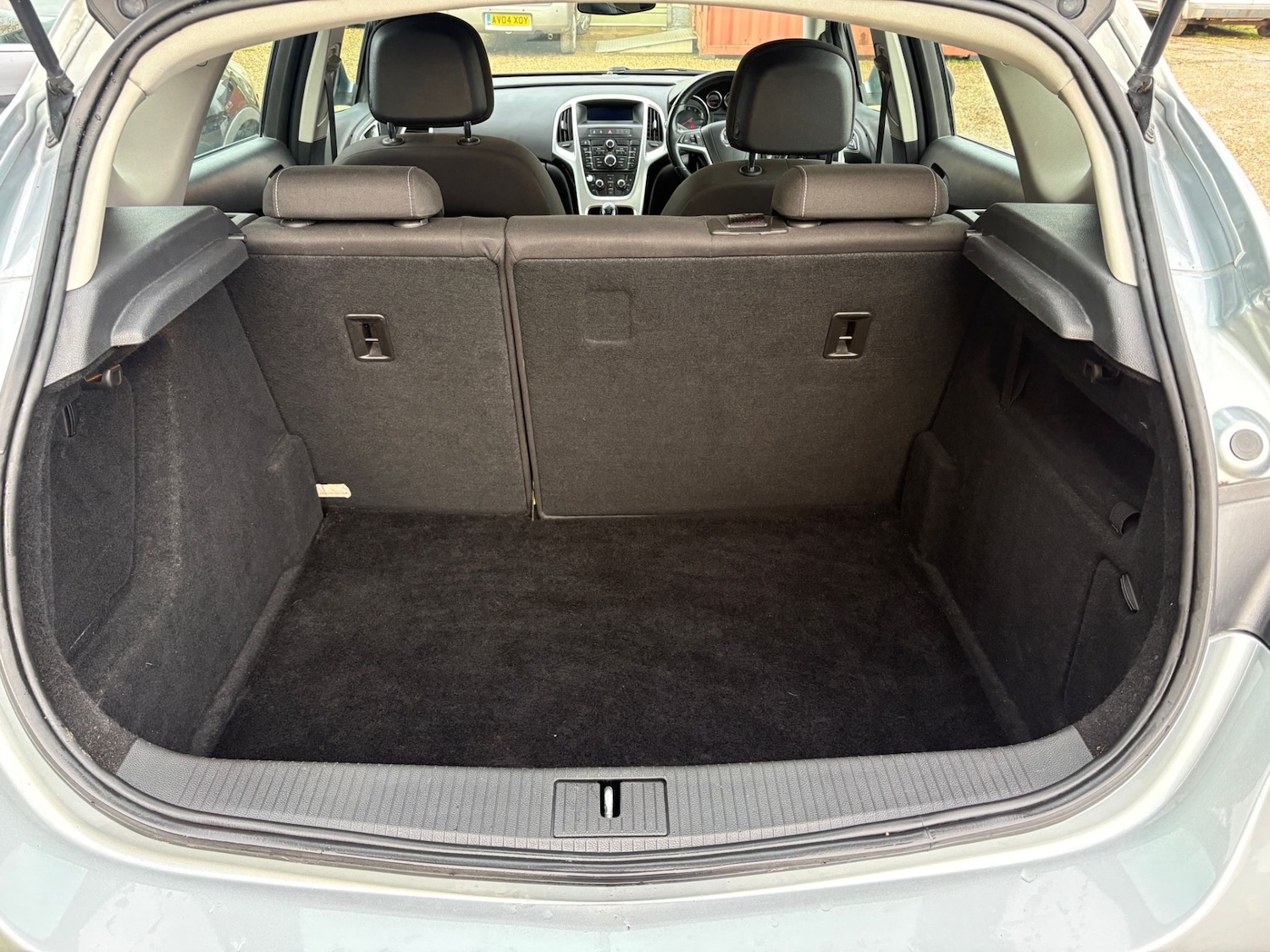 Used Vauxhall Astra 2012 for sale - 77461631: Photo 11