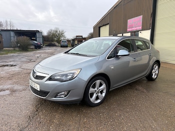 Used Vauxhall Astra 2012 for sale - 77461631: Photo