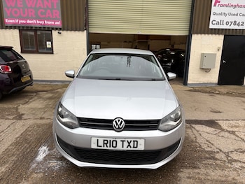 Used Volkswagen Polo 2010 for sale - 77384976: Photo