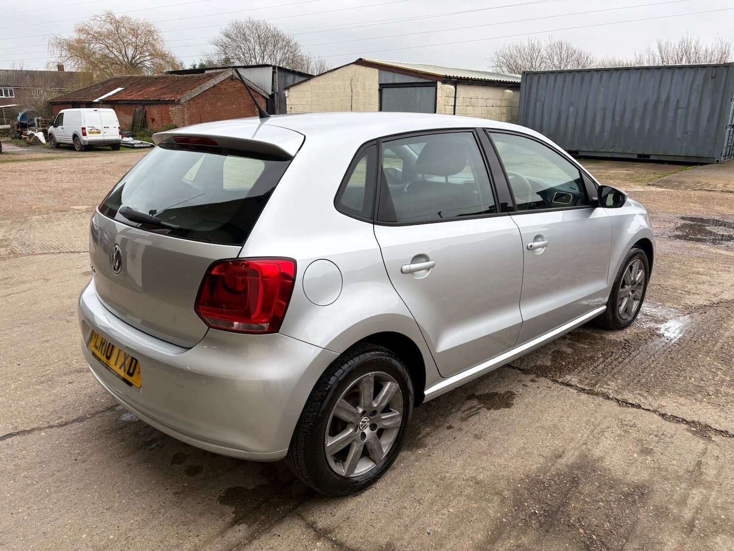 Used Volkswagen Polo 2010 for sale - 77384976: Photo 8