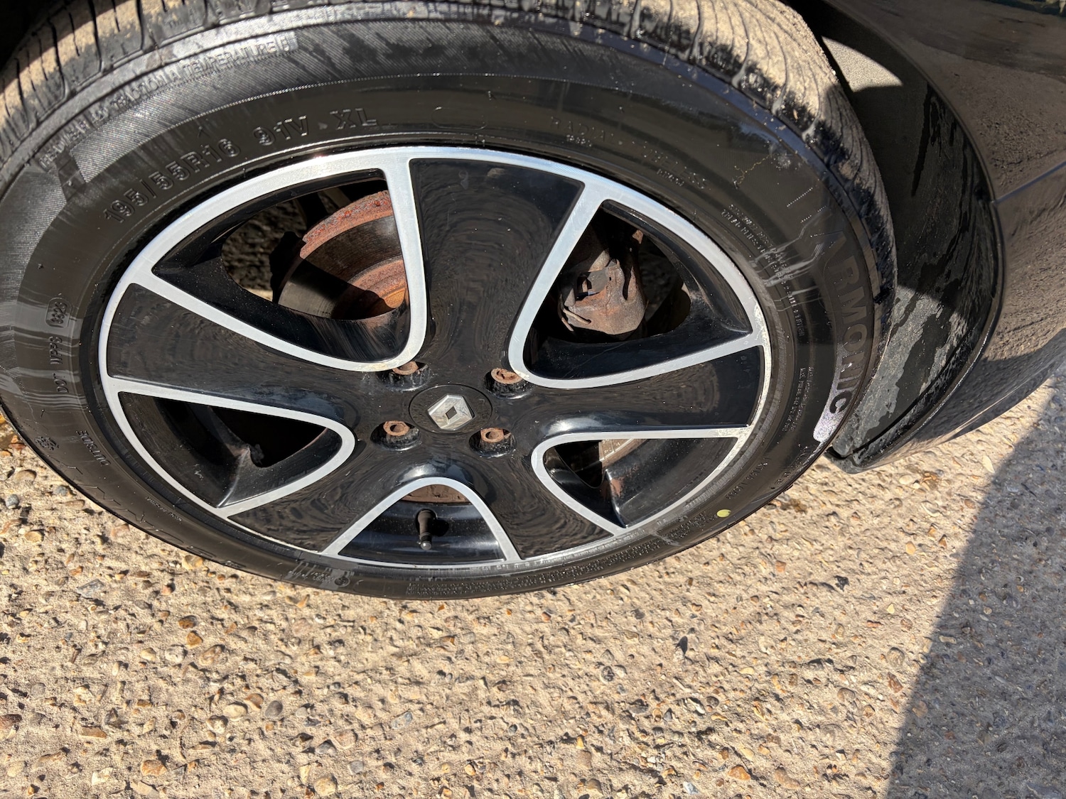 Used Renault Clio 2013 for sale - 77665379: Photo 5