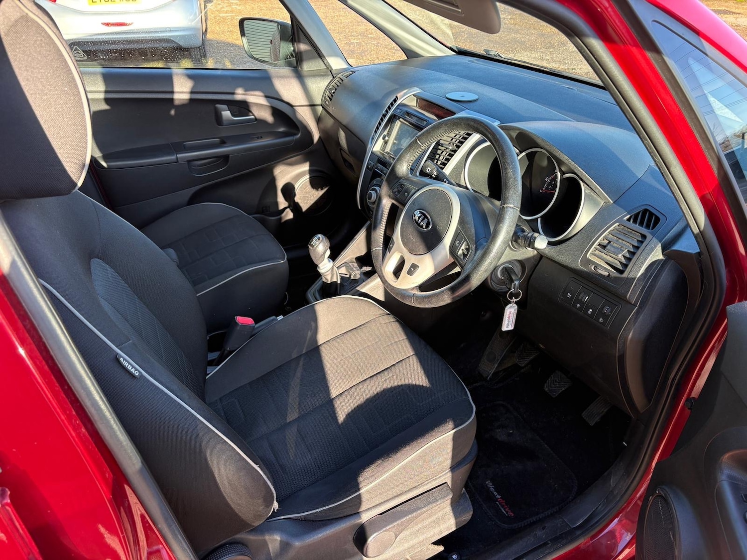 Used Kia Venga 2013 for sale - 77461460: Photo 10