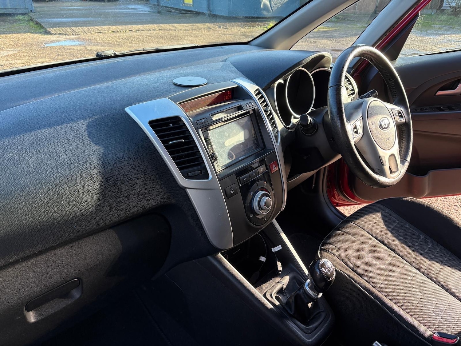 Used Kia Venga 2013 for sale - 77461460: Photo 17